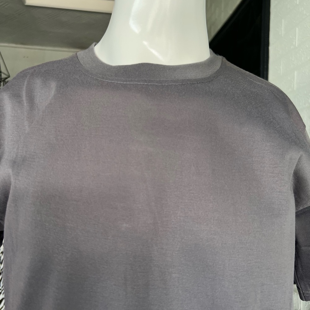 T-Shirt - Picture 14 of 16